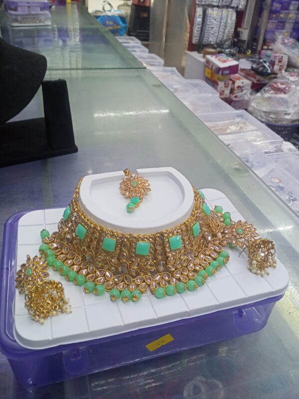 necklace set