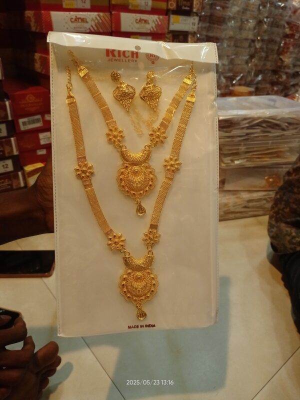 necklace set