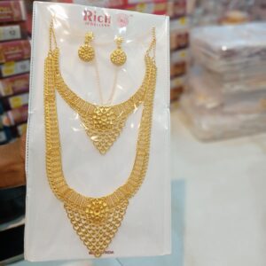 City Gold Necklace Set