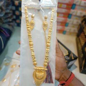City Gold Necklace Set