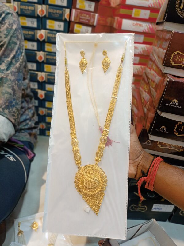 Necklace Set