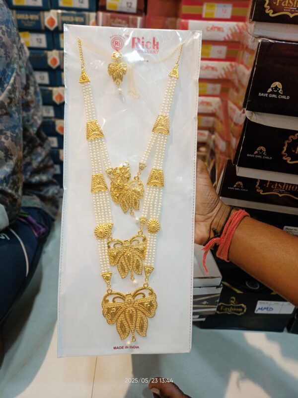Necklace Set