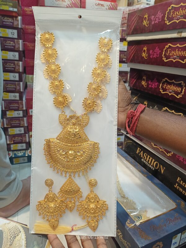 Necklace Set