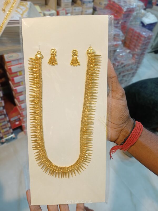 Necklace Set