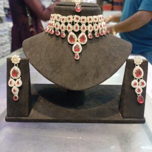 necklace set by delta arts