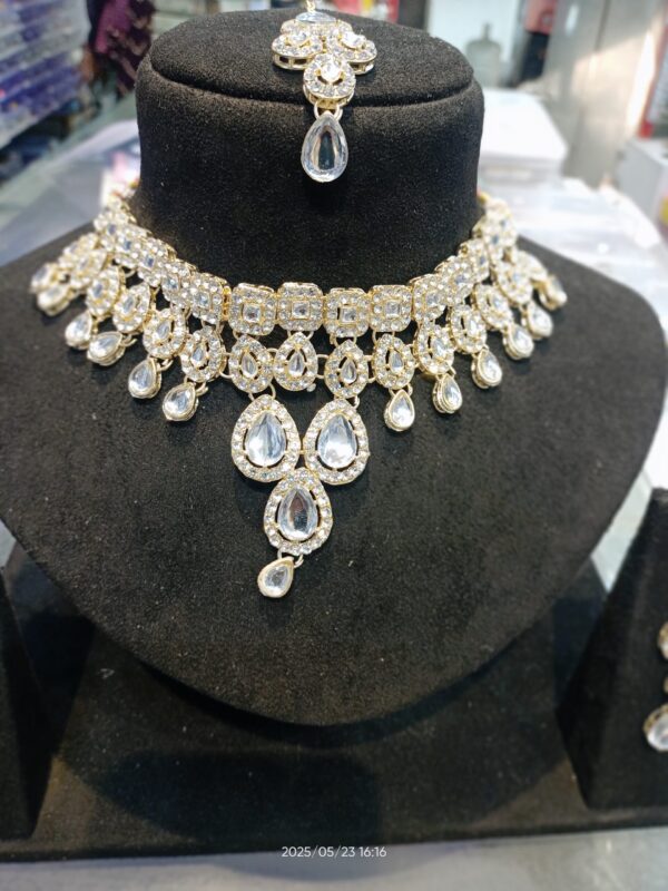 Elegant Jewellary Set
