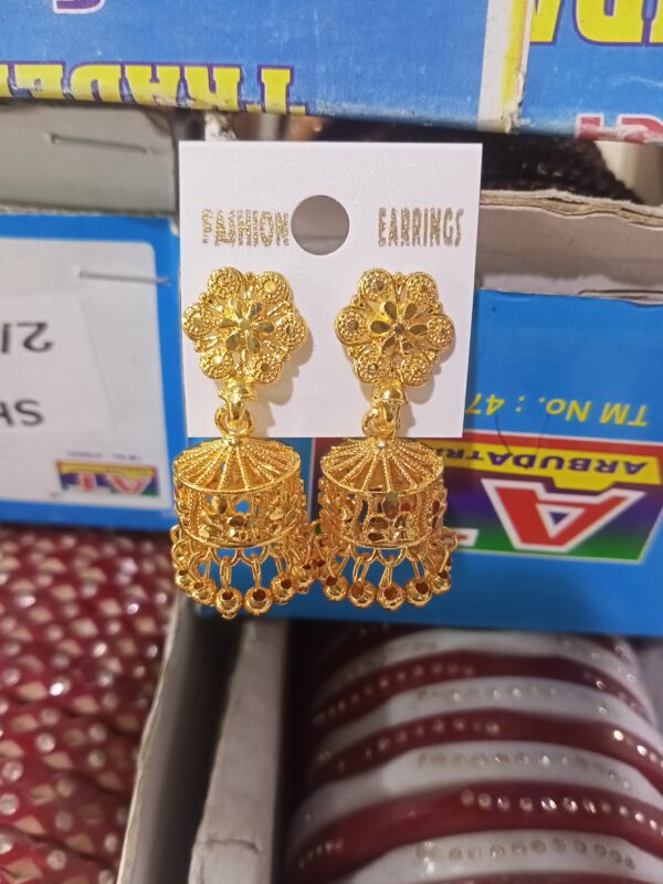 Short Earrings