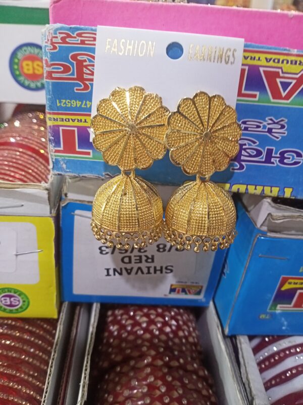 Short Earrings