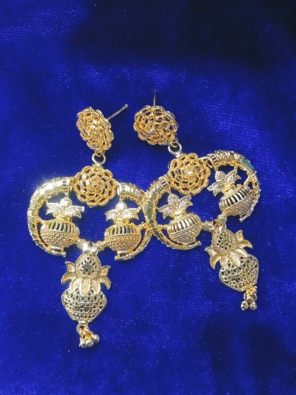 City Gold Earrings