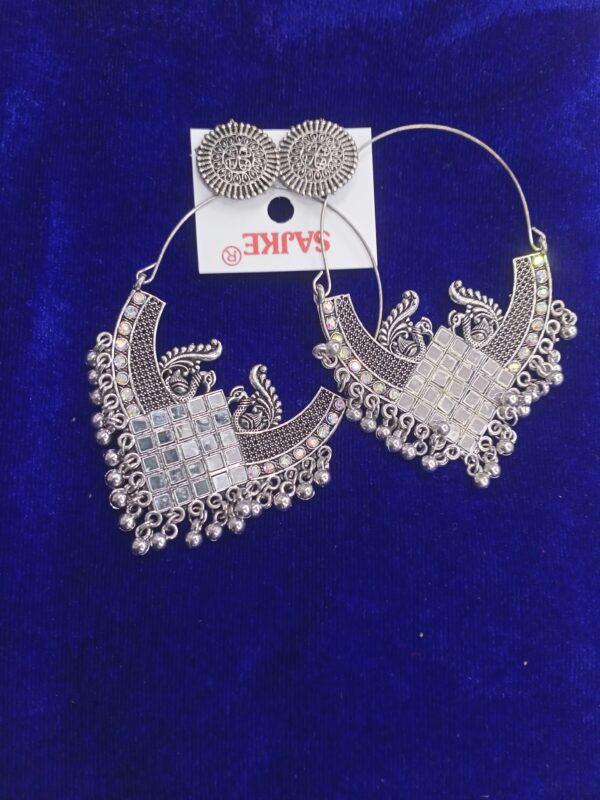 fashion earrings by SAJKE
