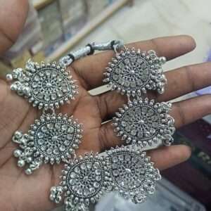 Silver colour necklace set