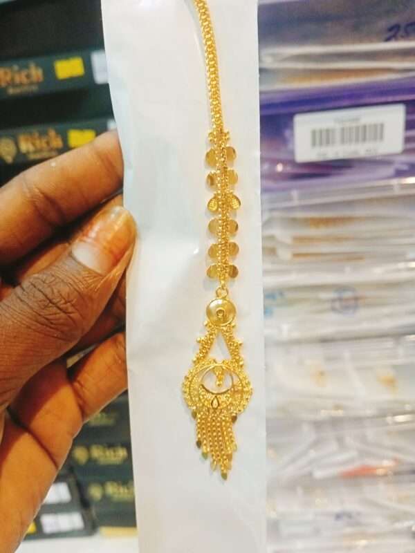 Golden mangtika