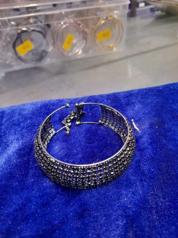 Single  Bangle Bracelet