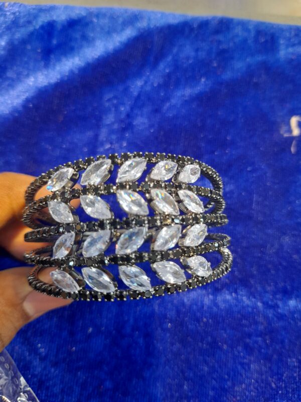 Single Bangle Bracelet