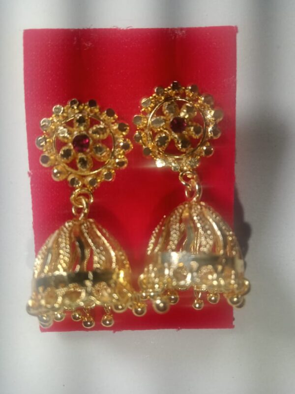 City gold jhumka