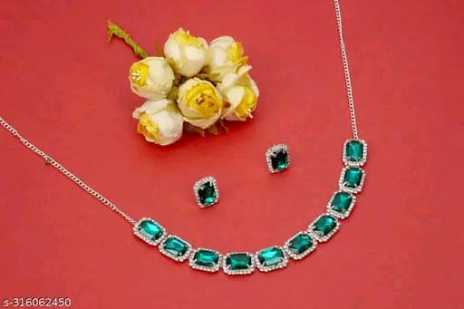Necklace Set