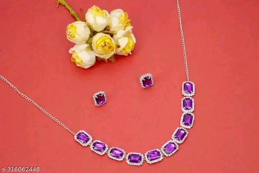 Necklace Set