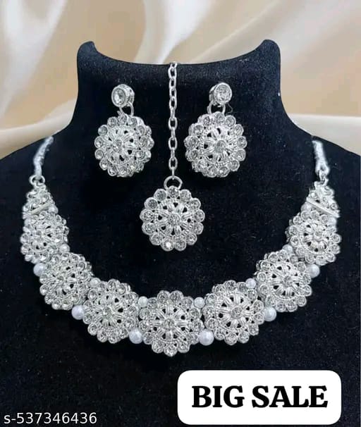Necklace Set