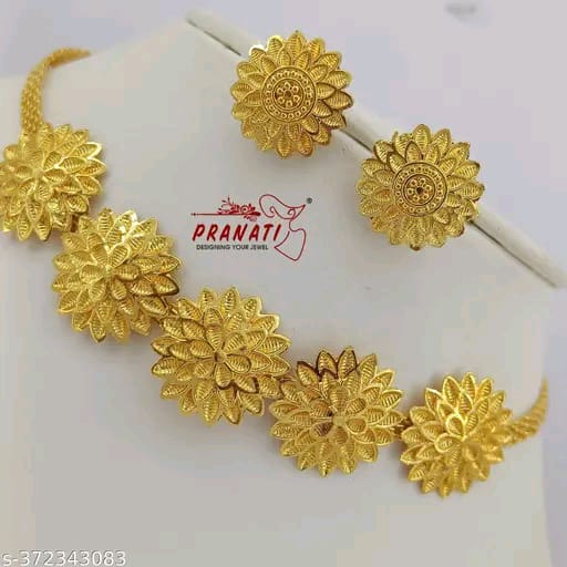 City Gold Necklace