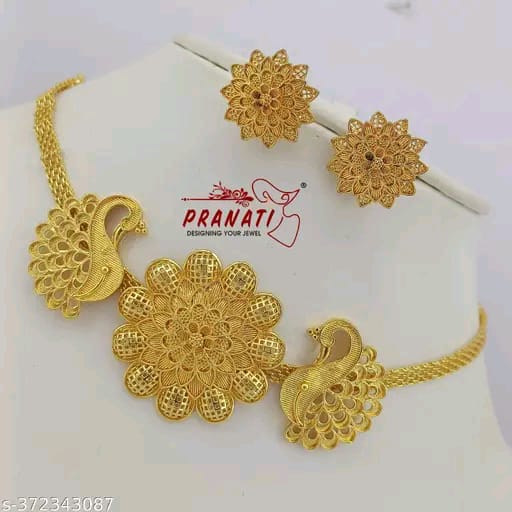 City Gold Necklace
