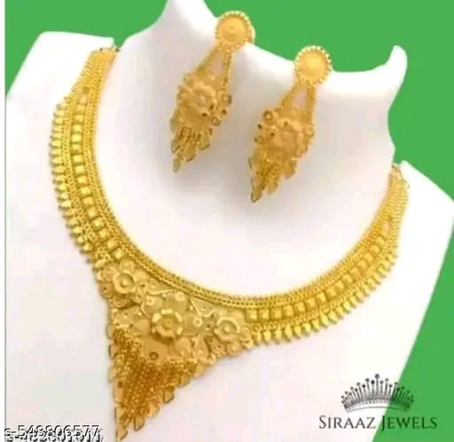 City Gold Necklace