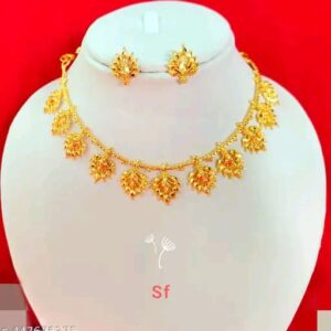 City Gold Necklace