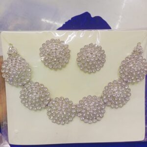 New Neckless Set