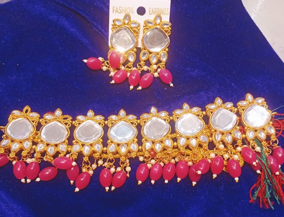 New Neckless Set