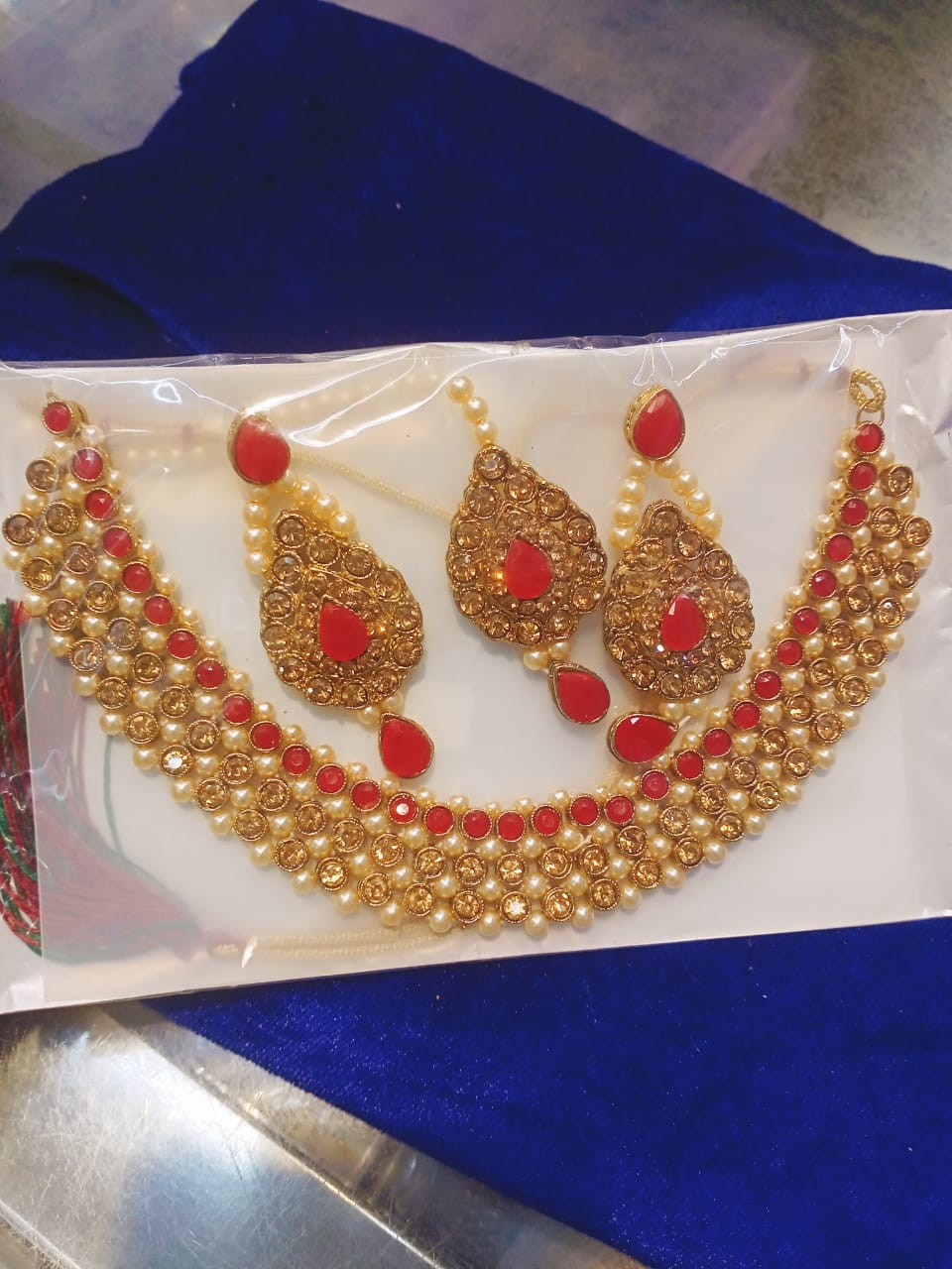 New Neckless Set