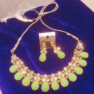 New Neckless Set