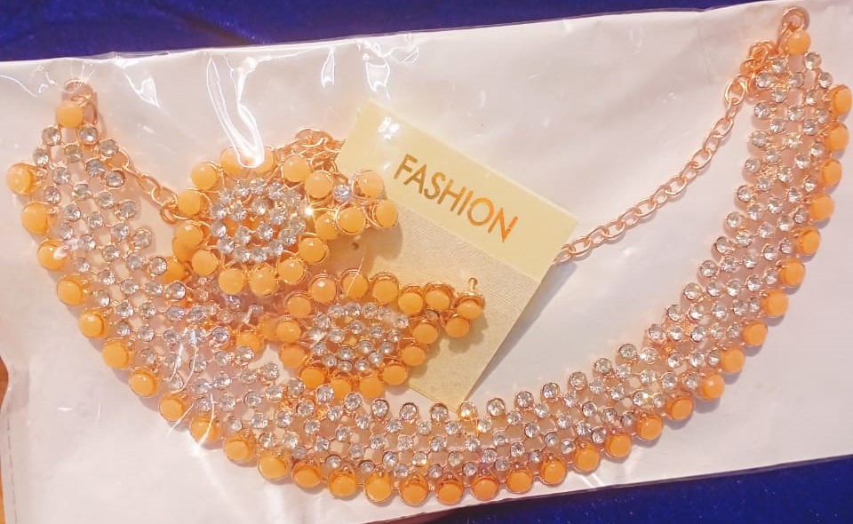 New Neckless Set