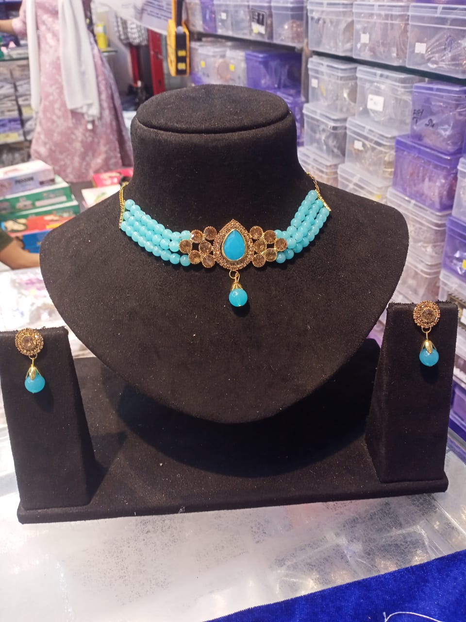 Fancy Neckless Set