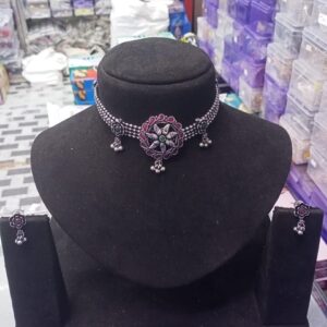 New Fancy Neckless Set