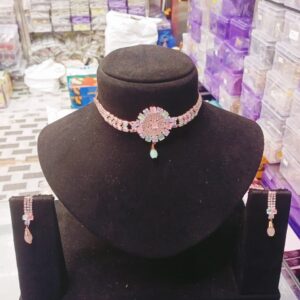 New Fancy Neckless Set