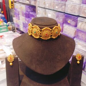 New Fancy Neckless Set