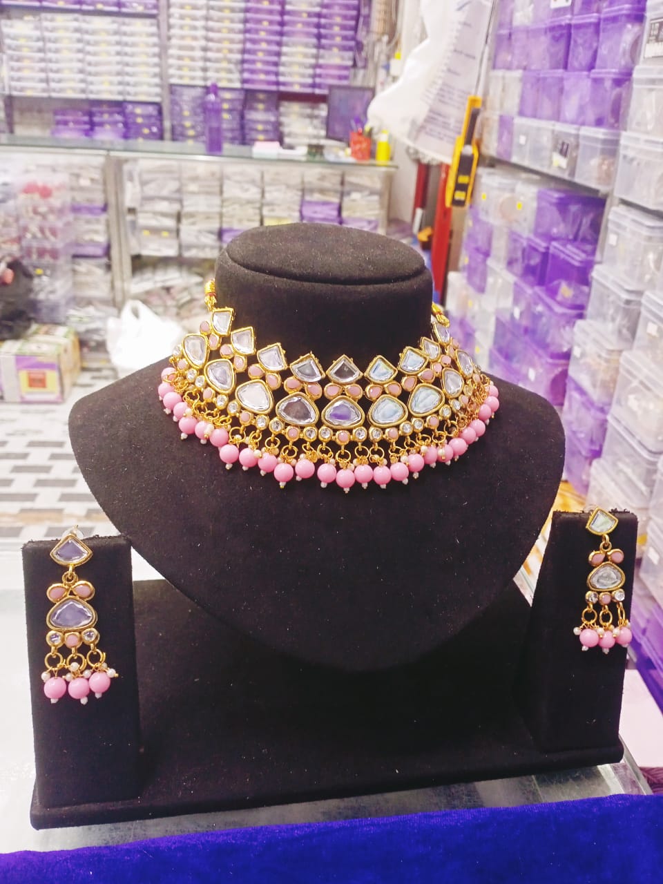 Fancy Neckless Set