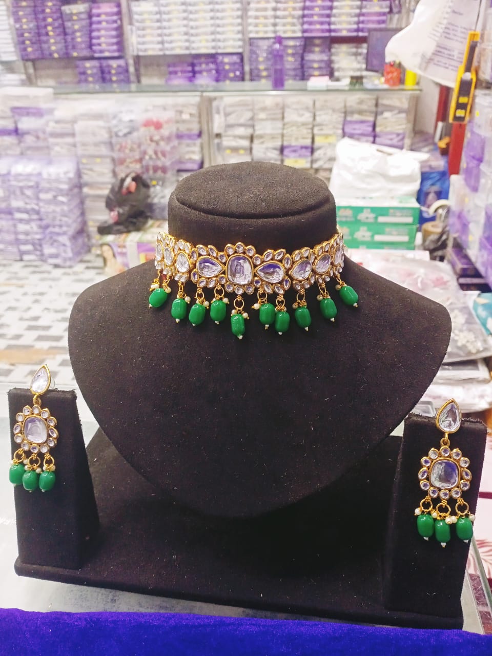 Fancy Neckless Set
