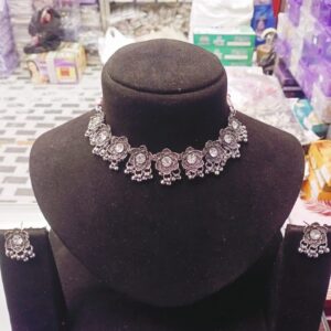 Fancy Neckless Set