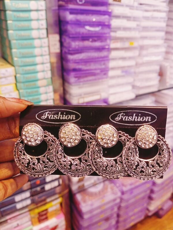 Unique Earring Studs 2 Pcs
