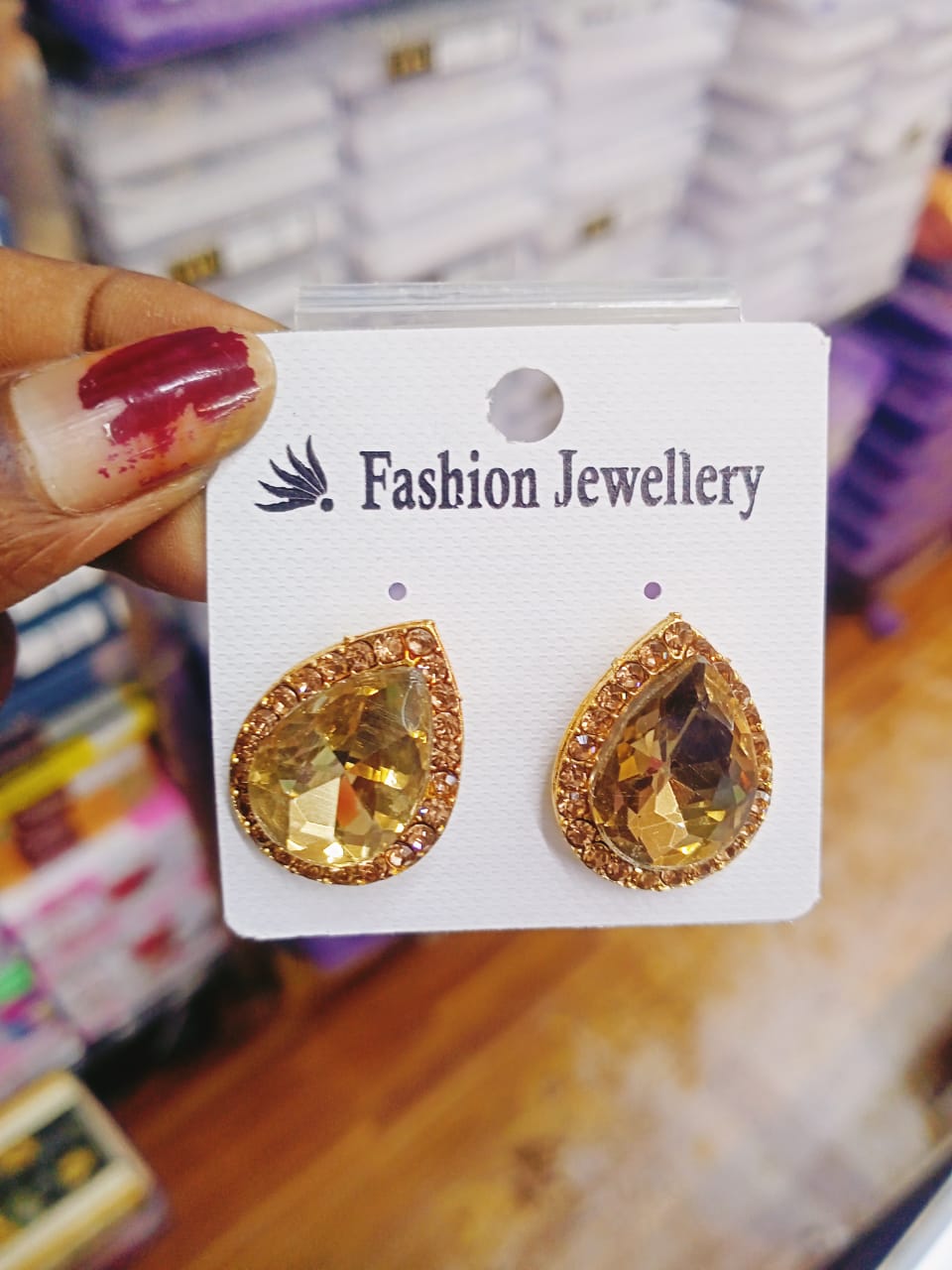 Fancy Ear topps pair of 1