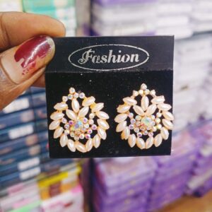 Fancy Ear topps pair of 1