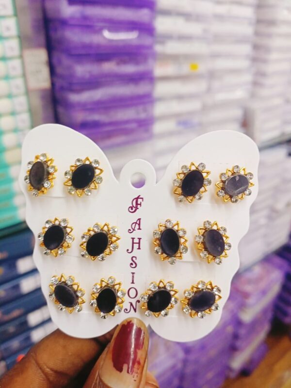 Fancy Top Earring