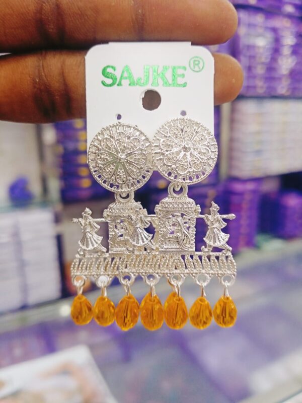 Classy Jhumka Studs