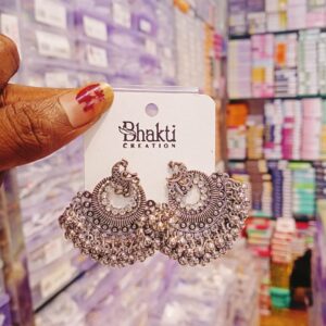Trendy Jhumka Studs