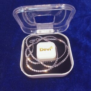 Shimmering Graceful Women Chain