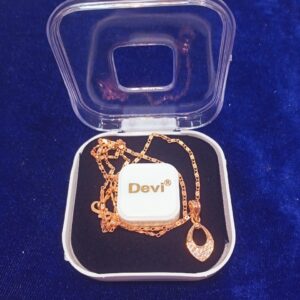 Shimmering Graceful Women Chain