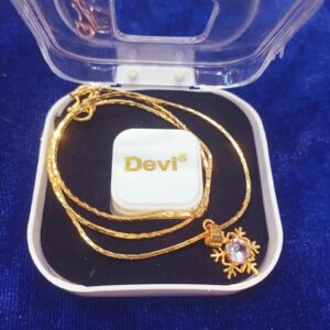 Shimmering Graceful Women Chain