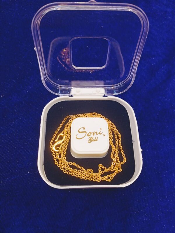 Shimmering Graceful Women Chain