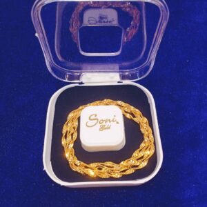 Shimmering Graceful Women Chain