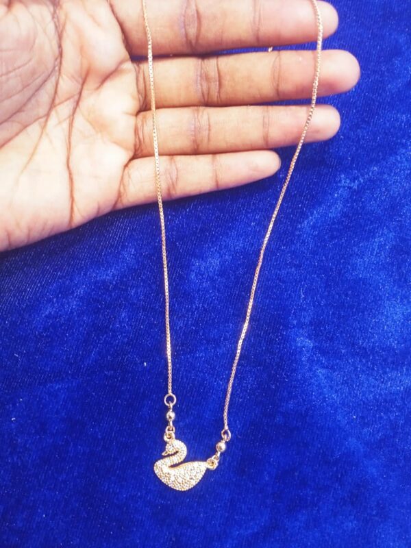 Elite Graceful Women Chain